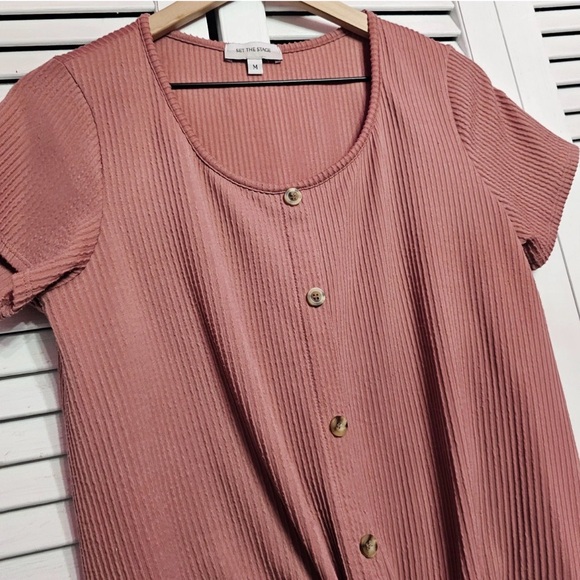 Set The Stage - Ribbed Top - Picture 2 of 7